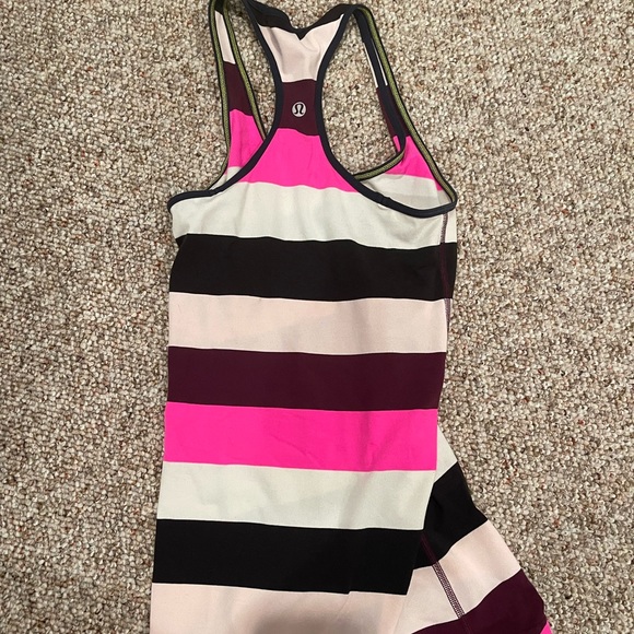 Lulu lemon racerback tank - Picture 3 of 3